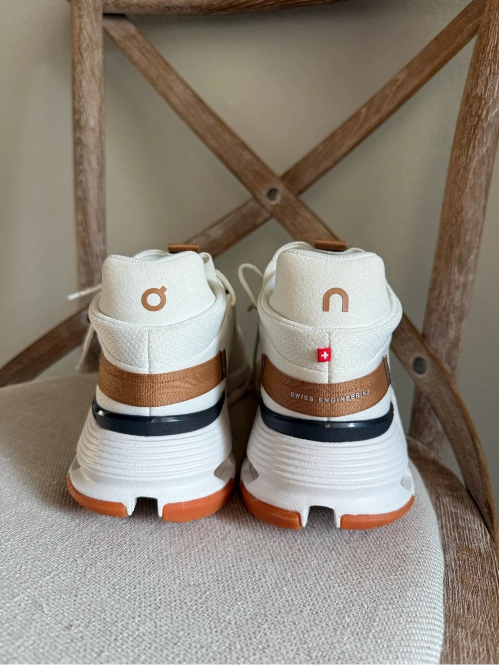 On Cloudnova 2 Sneakers neutral